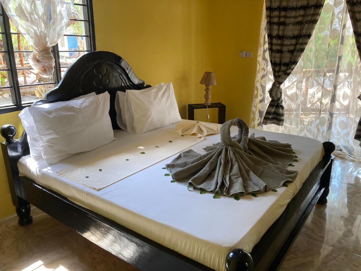 Bed and Breakfast Dreams Of Mapacha Michamvi Exterior foto